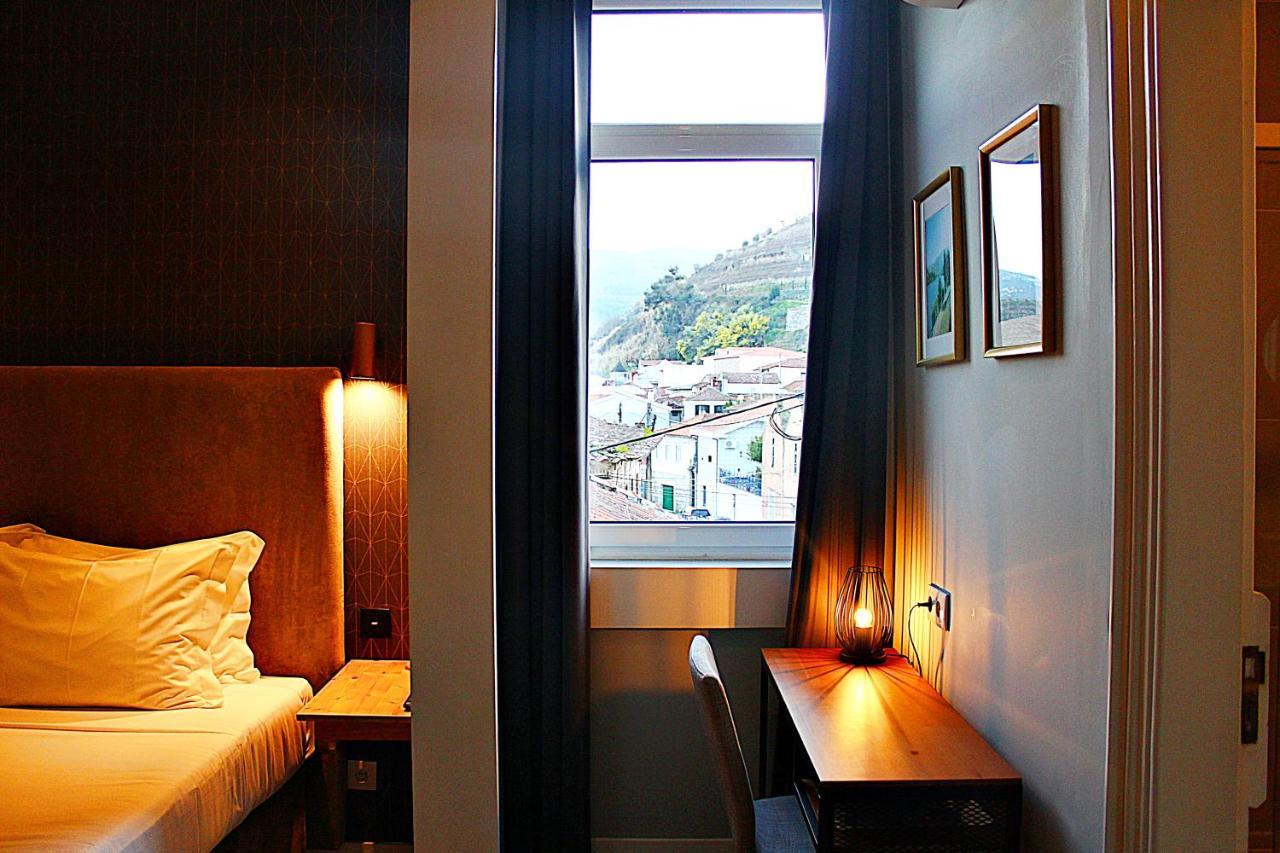 Hotel Casa Do Salgueiral Douro à Peso da Régua Extérieur photo